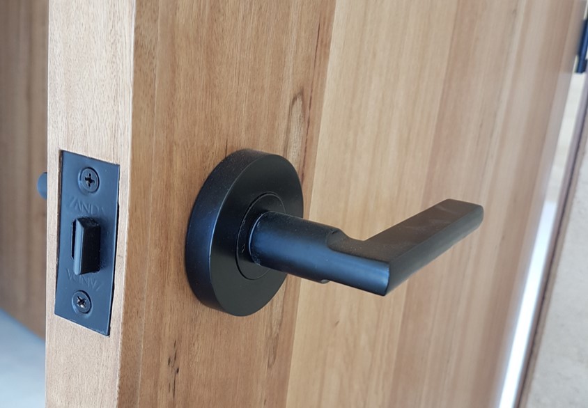 Matt Black Apex Door Handle Door and Hardware